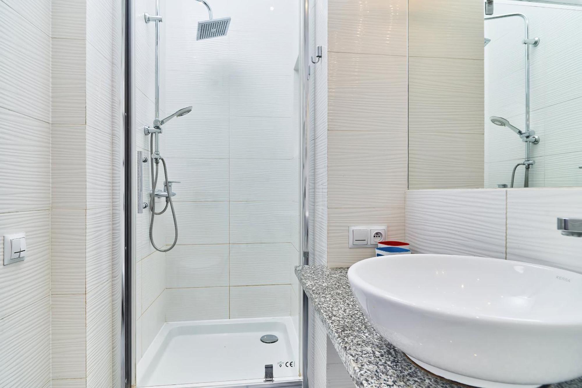 Market Square Old Town By Renters *